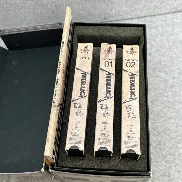 Metallica 1993 LIVE SHIT Binge & Purge Concert- VHS-Book- Box Set-Vintage-Tour - Picture 6 of 7